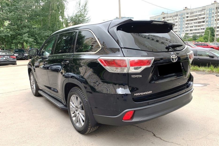 Продам Toyota Highlander LE 2015 года в Черновцах