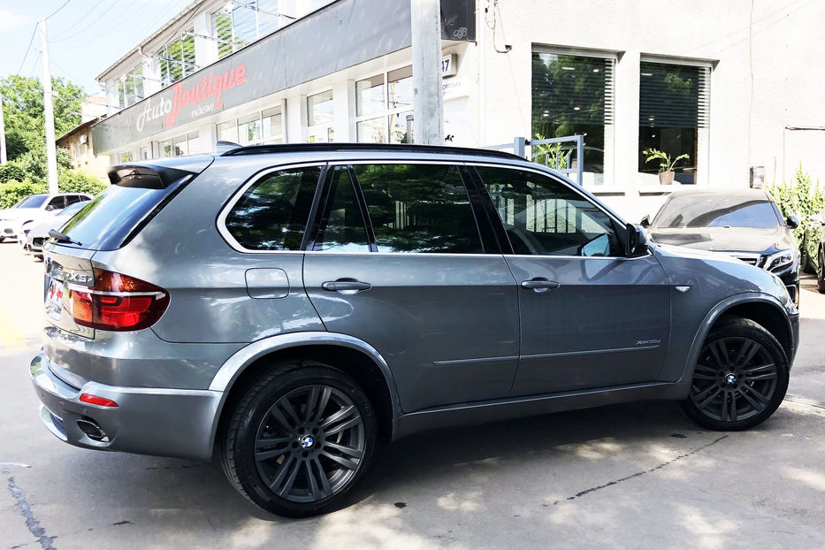 Продам BMW X5 2012 года в Одессе