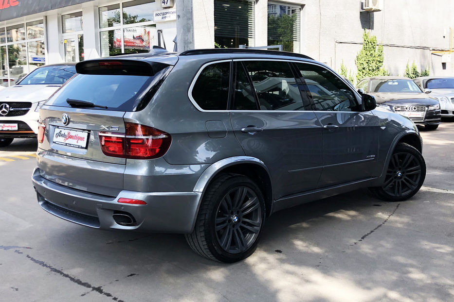 Продам BMW X5 2012 года в Одессе