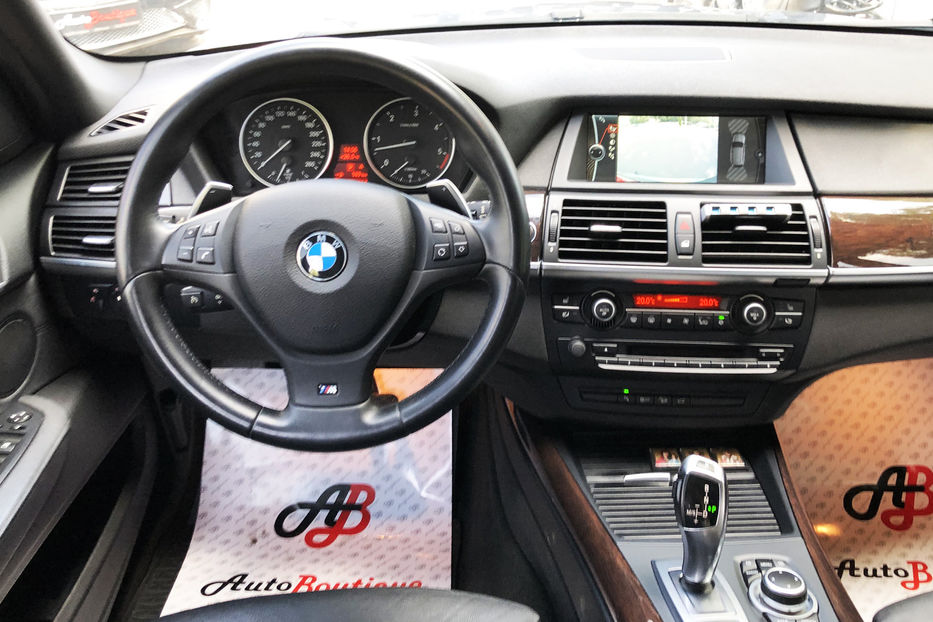 Продам BMW X5 2012 года в Одессе