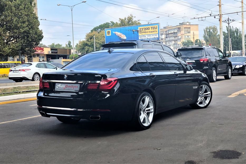 Продам BMW 750 2014 года в Одессе