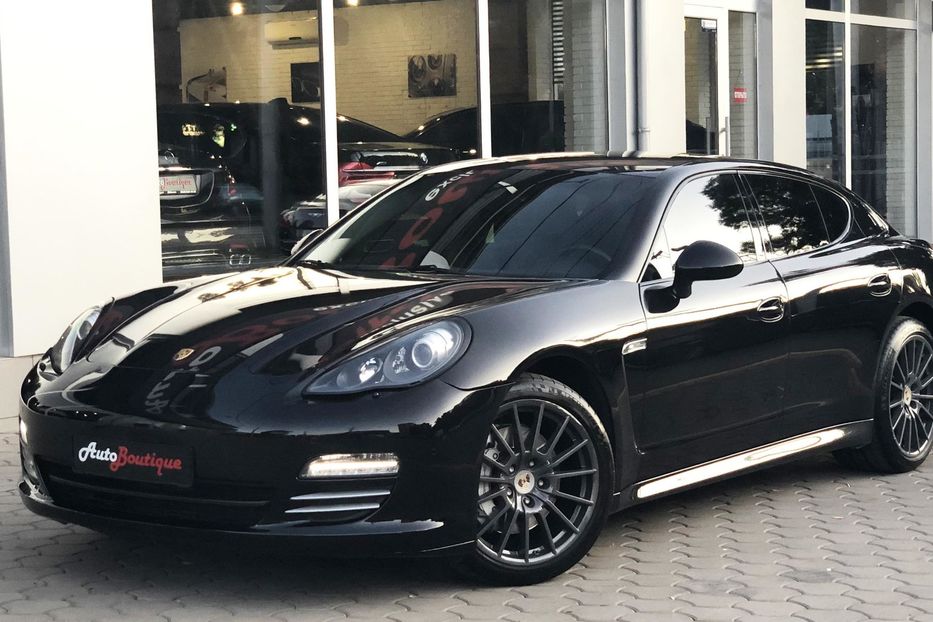 Продам Porsche Panamera 4s 2011 года в Одессе