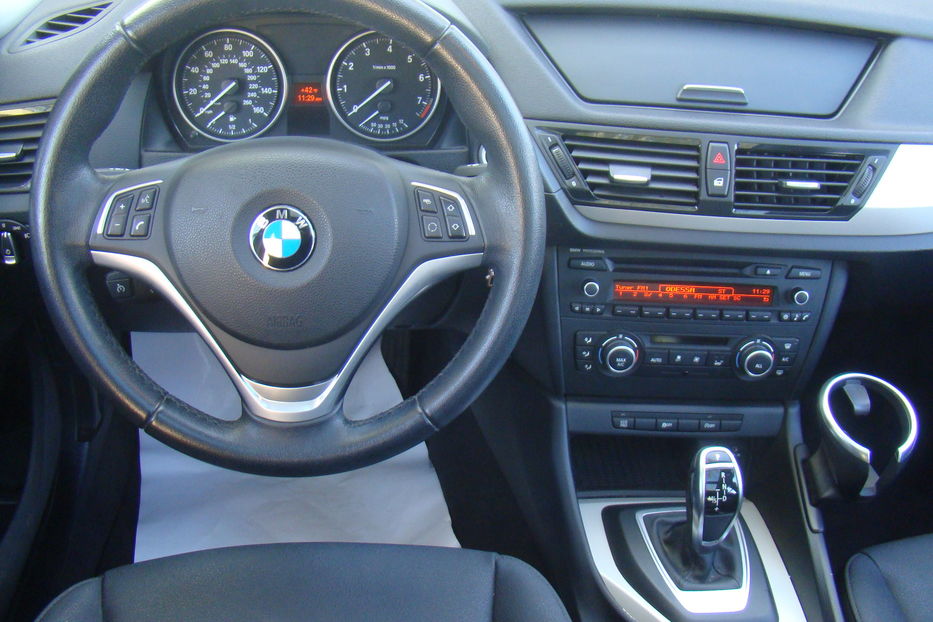 Продам BMW X1 X-DRIVE 2014 года в Одессе