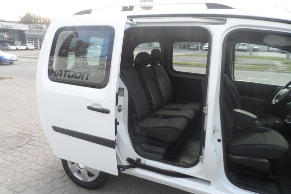 Продам Renault Kangoo пасс. 2016 года в Днепре