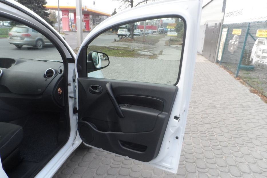 Продам Renault Kangoo пасс. 2016 года в Днепре