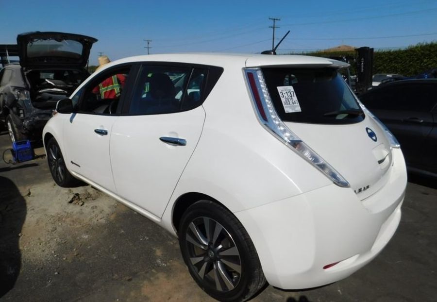 Продам Nissan Leaf SV+ 2016 года в Николаеве