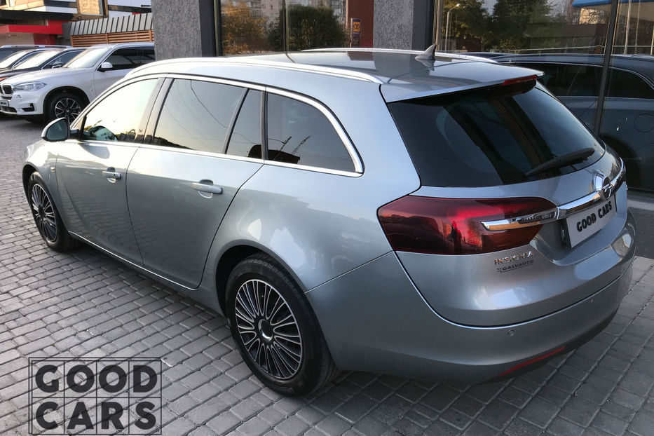 Продам Opel Insignia Sports Tourer 2014 года в Одессе