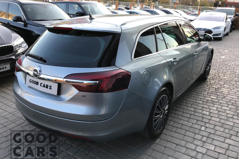 Продам Opel Insignia Sports Tourer 2014 года в Одессе