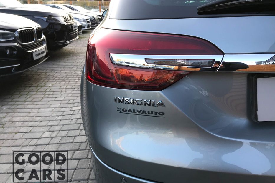 Продам Opel Insignia Sports Tourer 2014 года в Одессе