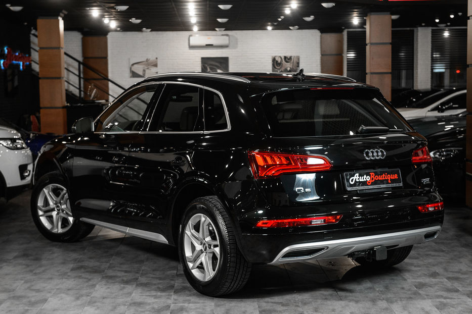 Продам Audi Q5 2.0 TFSI Quattro 2018 года в Одессе