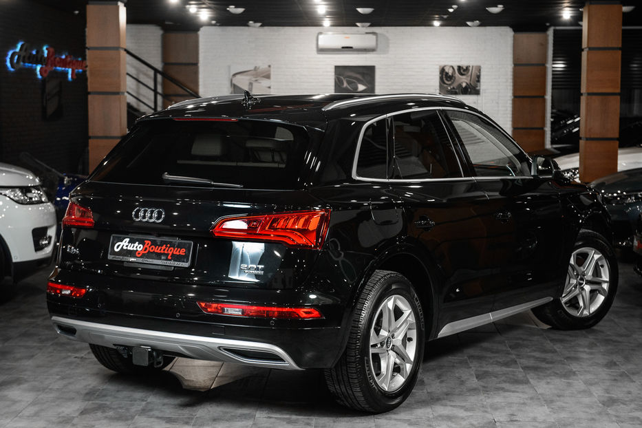 Продам Audi Q5 2.0 TFSI Quattro 2018 года в Одессе