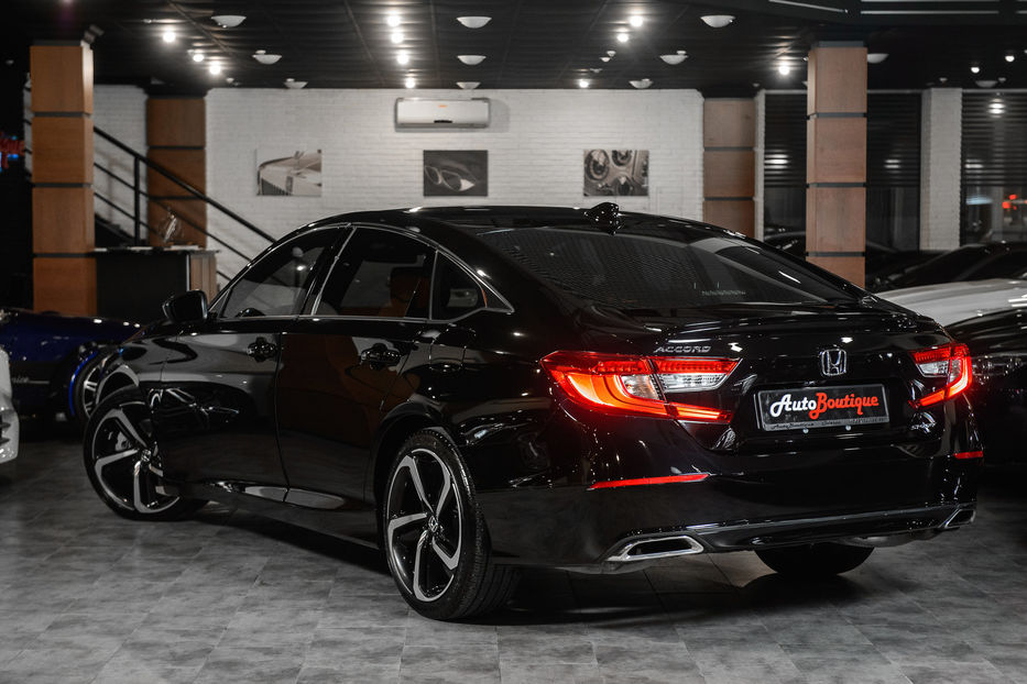 Продам Honda Accord 2018 года в Одессе