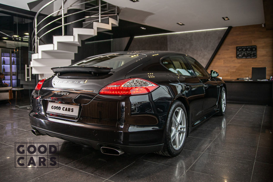 Продам Porsche Panamera 2012 года в Одессе