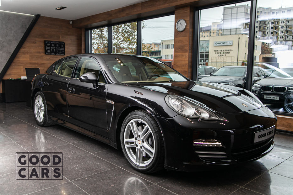 Продам Porsche Panamera 2012 года в Одессе