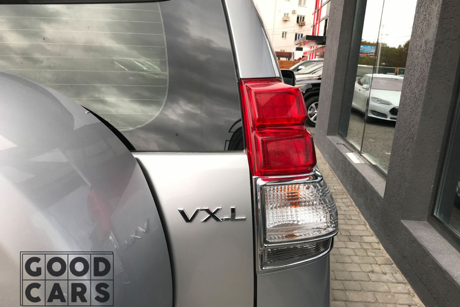 Продам Toyota Land Cruiser Prado 150 Top Full 2010 года в Одессе