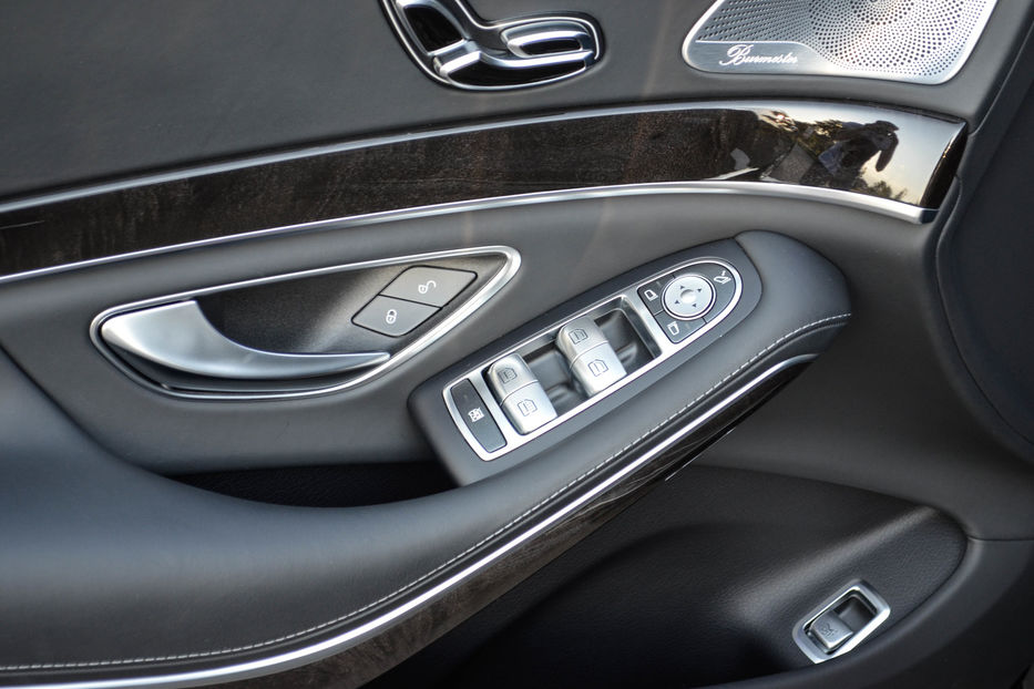 Продам Mercedes-Benz S-Class 500 MAYBACH 2015 года в Киеве