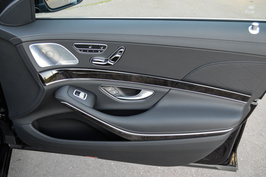Продам Mercedes-Benz S-Class 500 MAYBACH 2015 года в Киеве