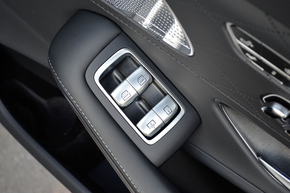 Продам Mercedes-Benz S-Class 500 MAYBACH 2015 года в Киеве