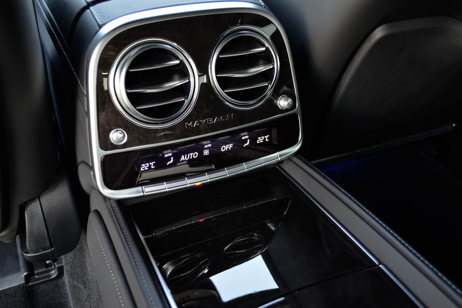 Продам Mercedes-Benz S-Class 500 MAYBACH 2015 года в Киеве