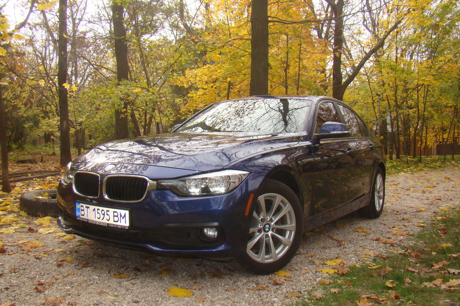 Продам BMW 320 2017 года в Одессе