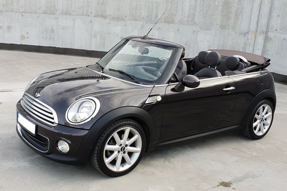 Продам MINI Cooper Cabrio_Official 2015 года в Киеве