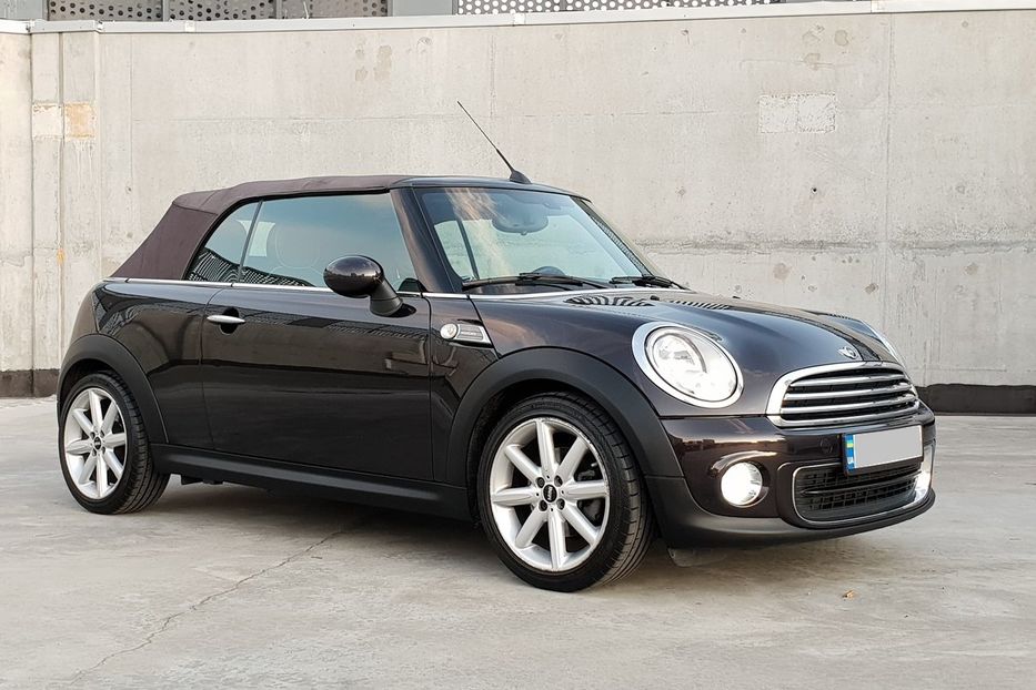 Продам MINI Cooper Cabrio_Official 2015 года в Киеве