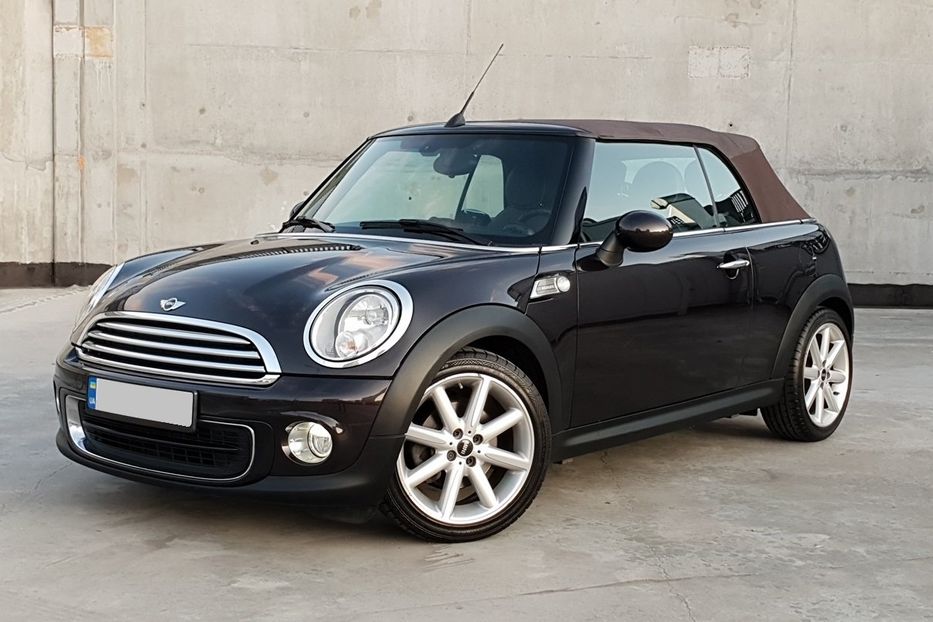 Продам MINI Cooper Cabrio_Official 2015 года в Киеве