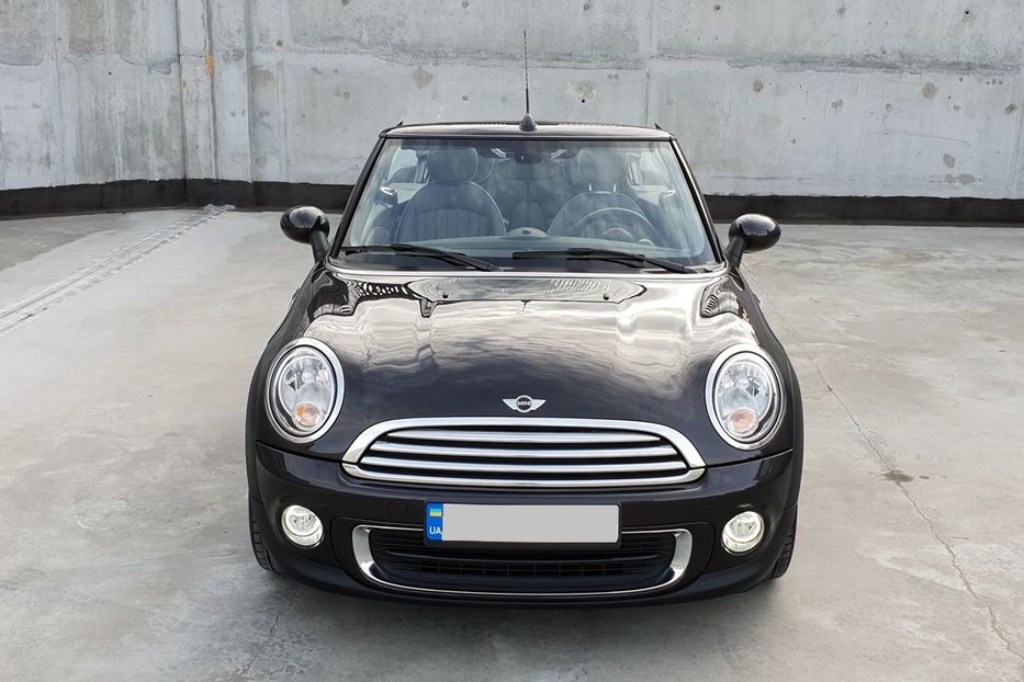 Продам MINI Cooper Cabrio_Official 2015 года в Киеве