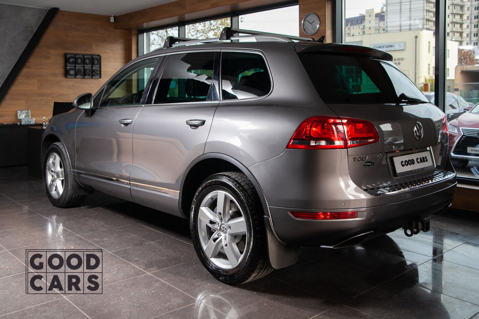 Продам Volkswagen Touareg  HYBRID 2012 года в Одессе