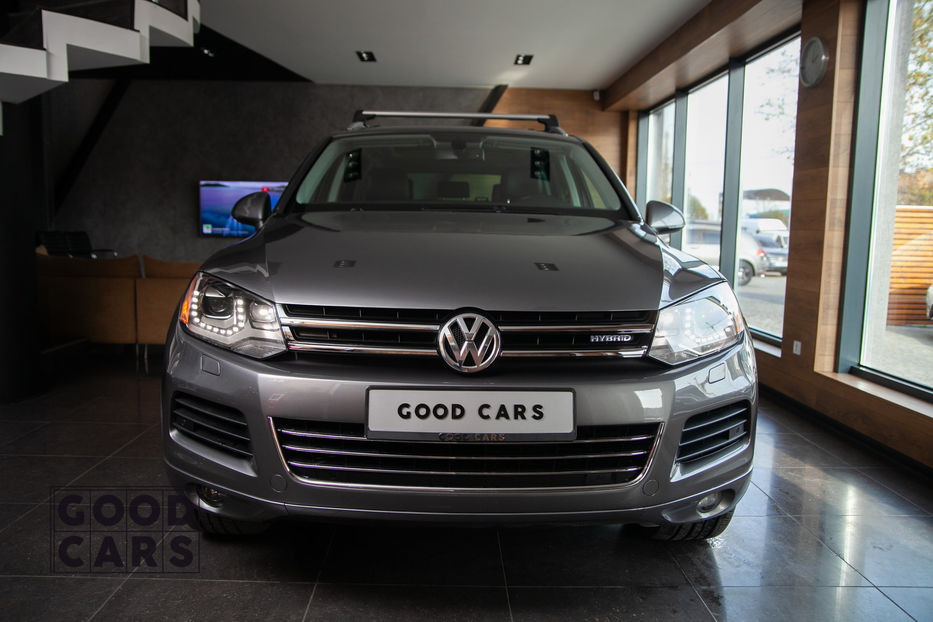 Продам Volkswagen Touareg  HYBRID 2012 года в Одессе