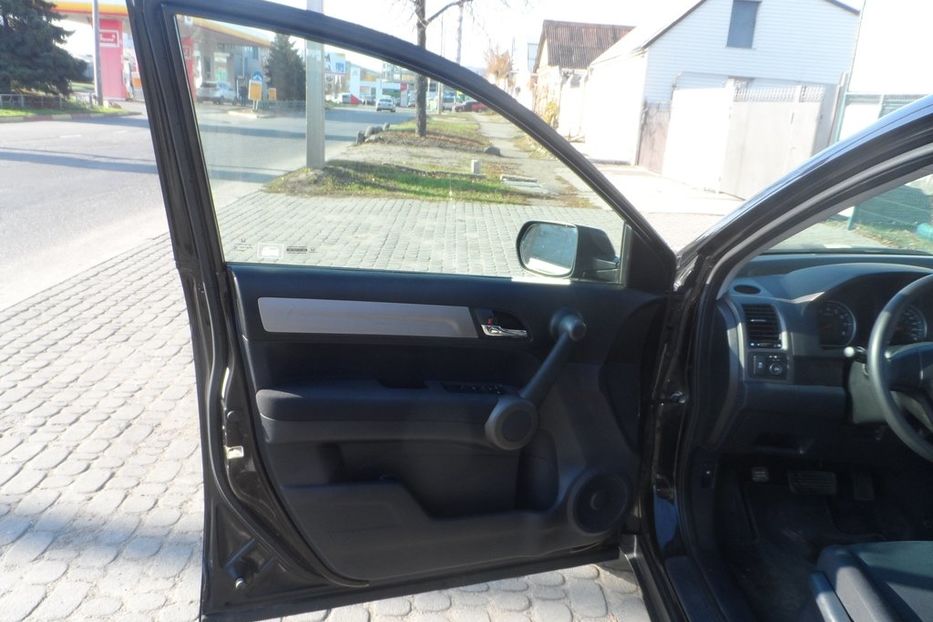 Продам Honda CR-V 2010 года в Днепре