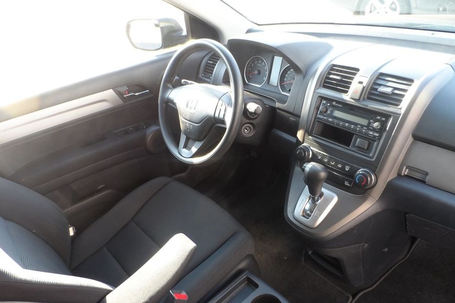 Продам Honda CR-V 2010 года в Днепре