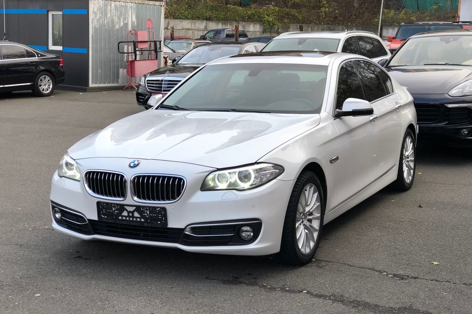 Продам BMW 528 2016 года в Киеве