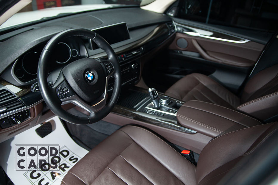 Продам BMW X5 Luxury Top Full 2016 года в Одессе