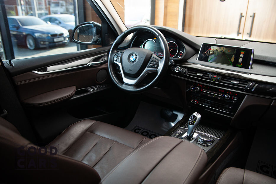 Продам BMW X5 Luxury Top Full 2016 года в Одессе