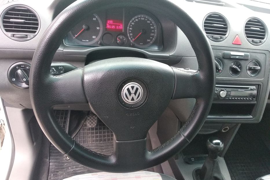 Продам Volkswagen Caddy пасс. 2008 года в Одессе