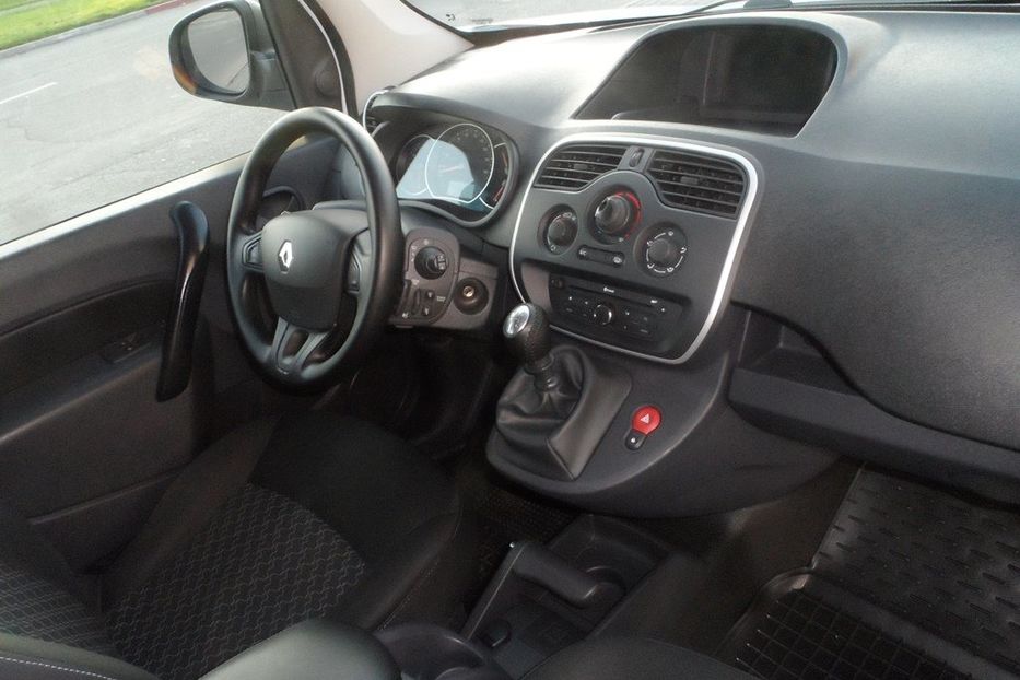 Продам Renault Kangoo пасс. 2015 года в Днепре