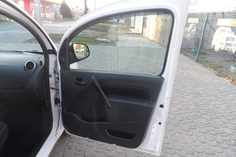 Продам Renault Kangoo пасс. 2015 года в Днепре