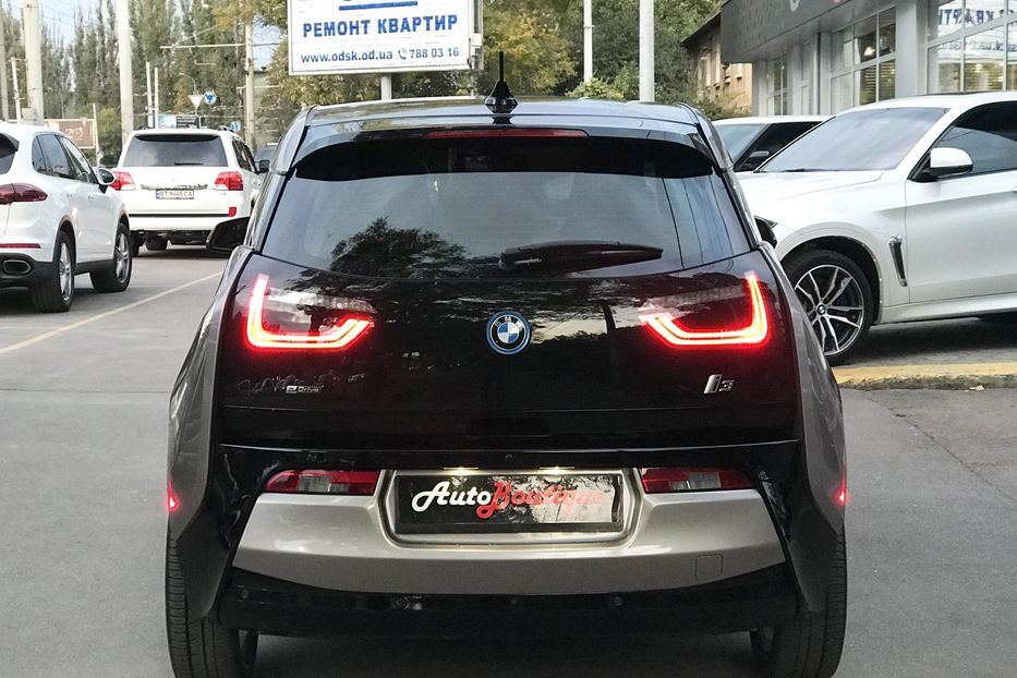 Продам BMW I3  REX  2014 года в Одессе