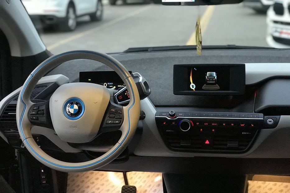 Продам BMW I3  REX  2014 года в Одессе