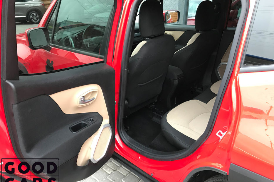 Продам Jeep Renegade Latitude 2015 года в Одессе