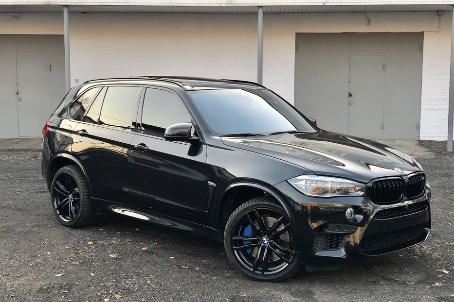 Продам BMW X5 M X-Drive Официальный 2015 года в Киеве