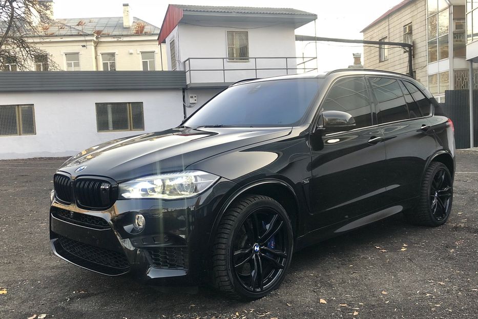 Продам BMW X5 M X-Drive Официальный 2015 года в Киеве