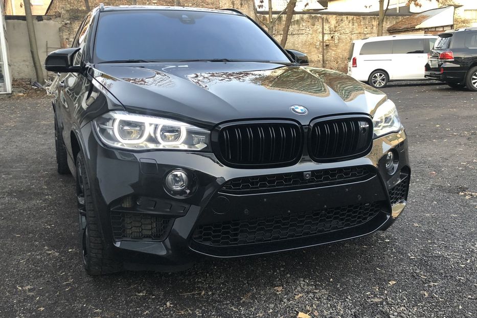 Продам BMW X5 M X-Drive Официальный 2015 года в Киеве