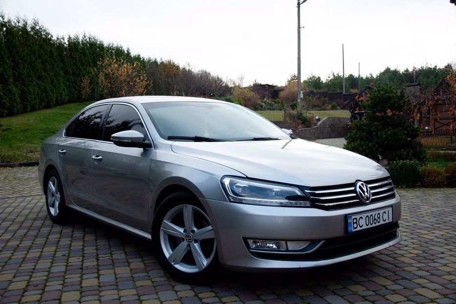 Продам Volkswagen Passat B7 SE 2012 года в Львове