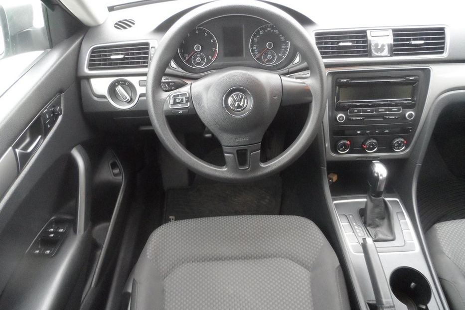 Продам Volkswagen Passat B7 2013 года в Днепре