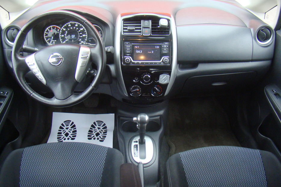 Продам Nissan Note VERSA 2015 года в Одессе