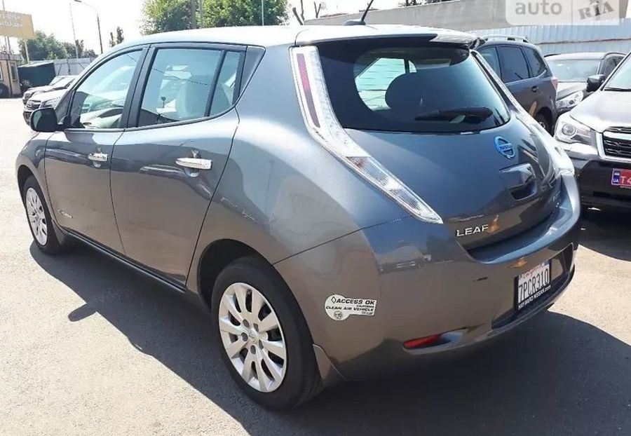 Продам Nissan Leaf S 2015 года в Киеве