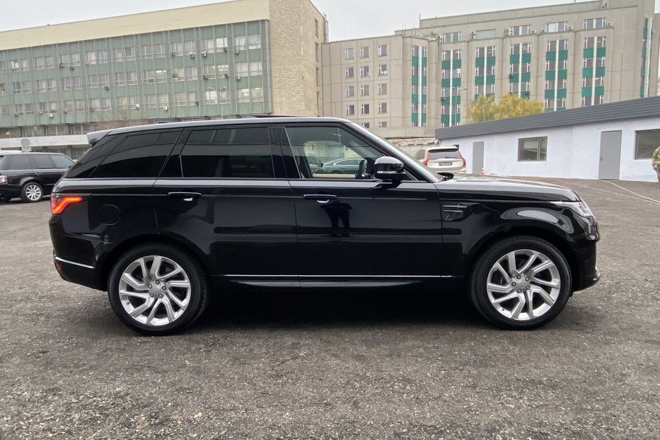 Продам Land Rover Range Rover Sport HSE DYNAMIK Официальный 2019 года в Киеве