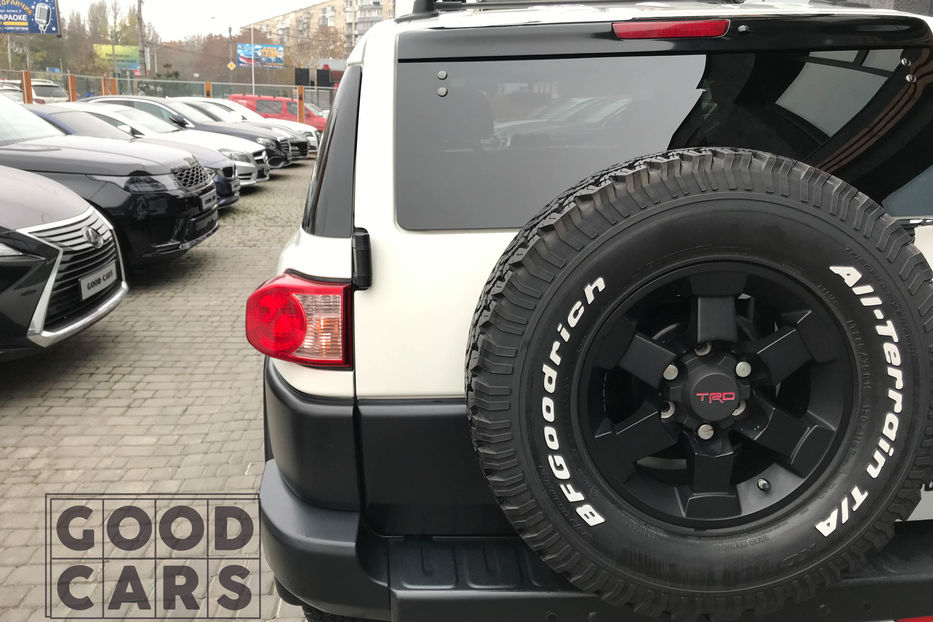 Продам Toyota FJ Cruiser TRD 2008 года в Одессе